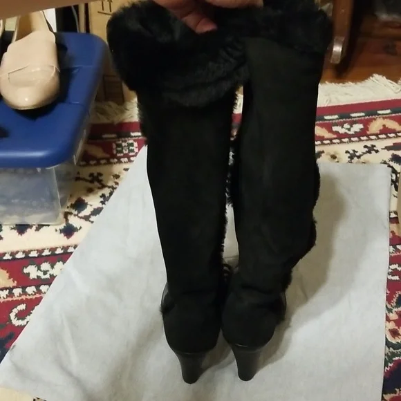 Absolutely gorgeous Hogan Black Boots - Picture 9 of 12